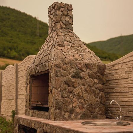 Cabana Varad Coronini Moldova Veche Bagian luar foto