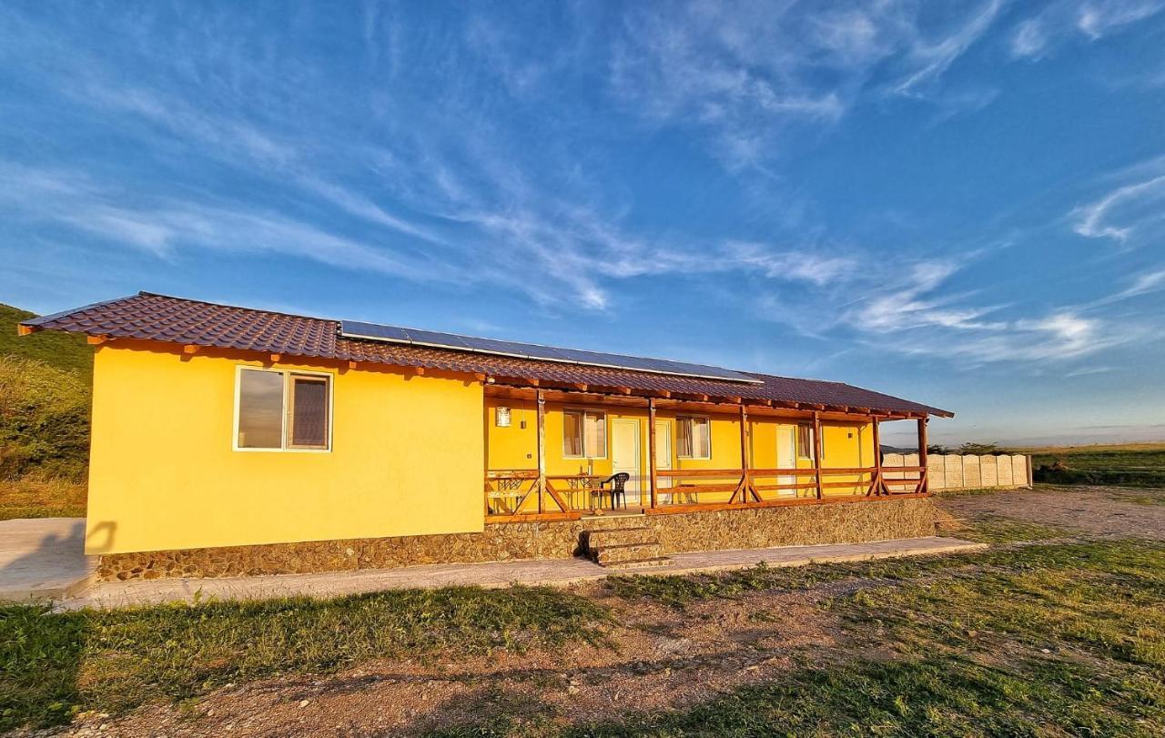 Cabana Varad Coronini Moldova Veche Bagian luar foto