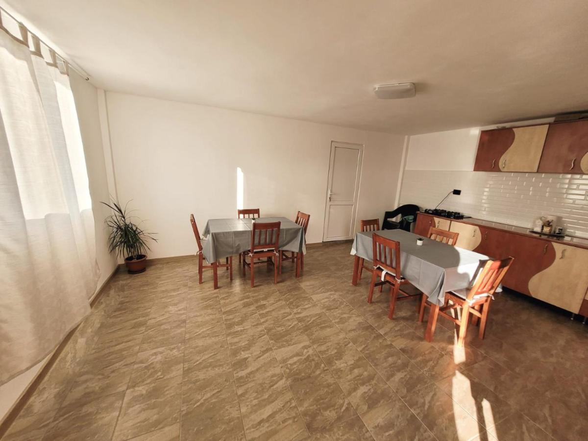 Cabana Varad Coronini Moldova Veche Bagian luar foto