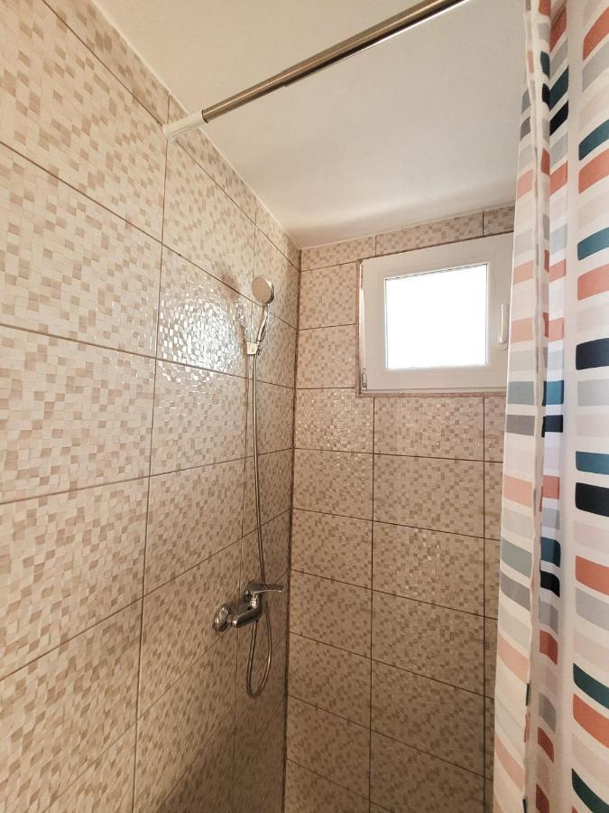 Cabana Varad Coronini Moldova Veche Bagian luar foto