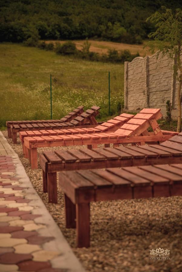 Cabana Varad Coronini Moldova Veche Bagian luar foto
